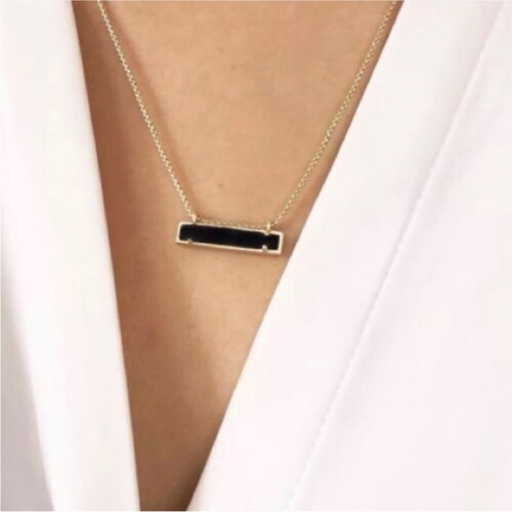 Kendra Scott Leanor Necklace gold with black extended length